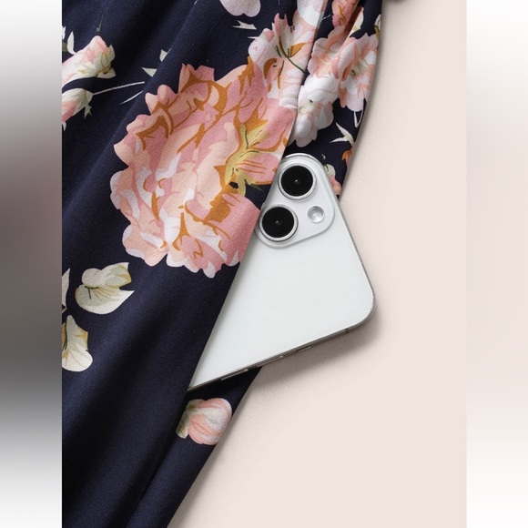 BloomChic Plus Size XL Floral Wrap Elastic Waist Belted Sleeveless Dress us14-16 - Picture 4 of 7